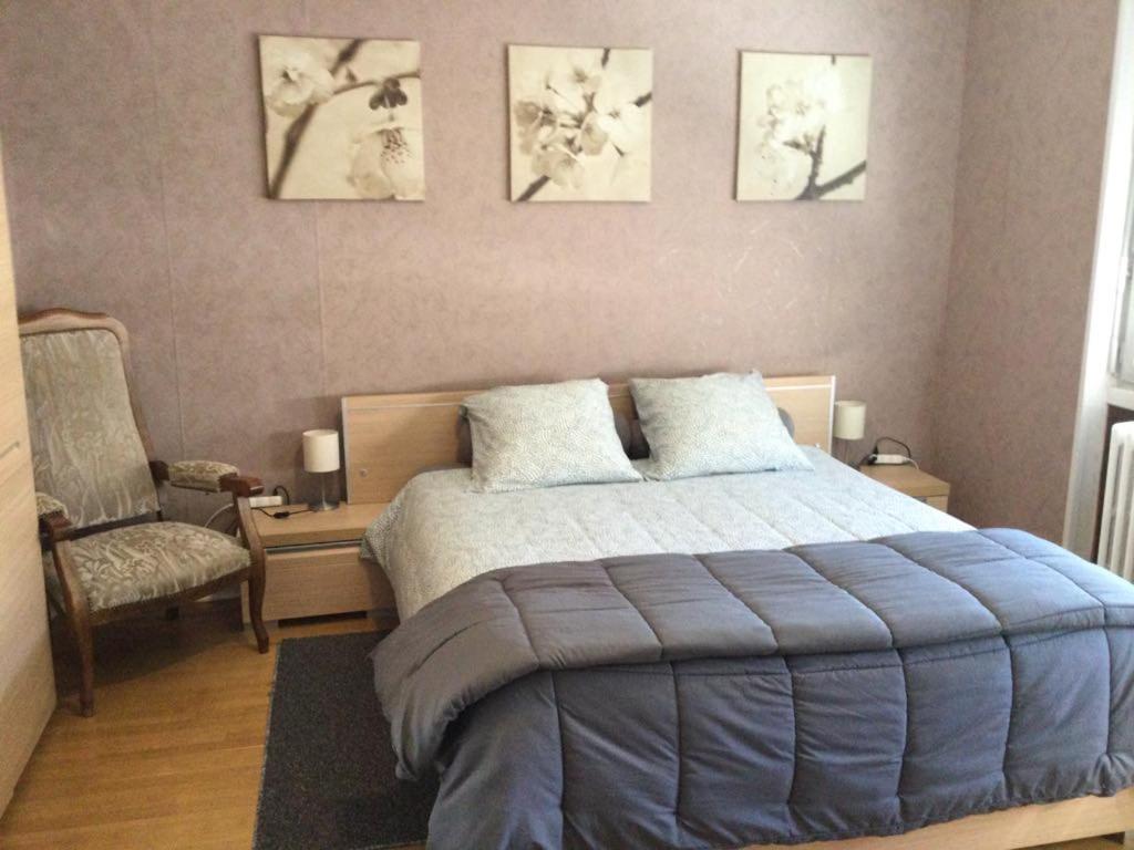 Appartement Couleur Framboise à Longwy Extérieur photo
