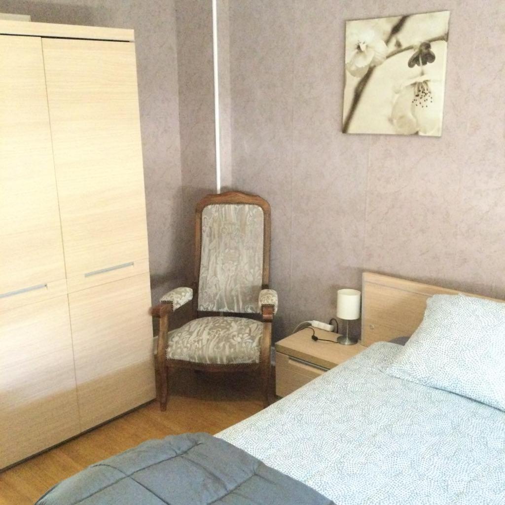 Appartement Couleur Framboise à Longwy Extérieur photo